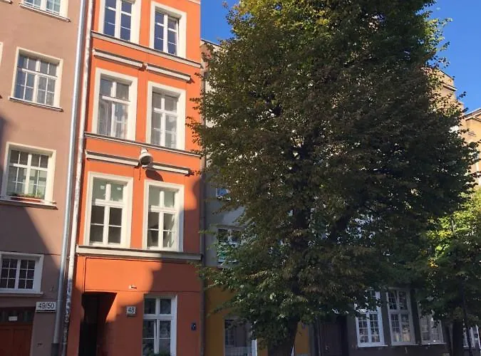 Apartament Przy Krzywym Drzewie - Old Town Apartman *