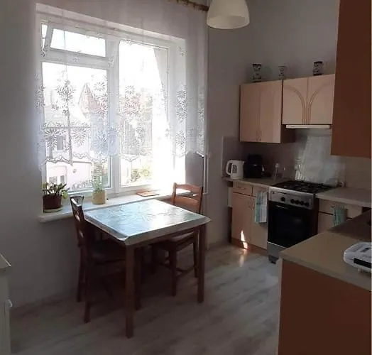 Apartament Przy Krzywym Drzewie - Old Town